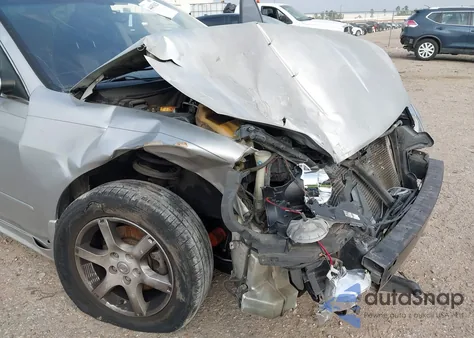 2005 Nissan Altima S/Sl z USA, uszkodzony, nr VIN 1N4AL11DX5N488974